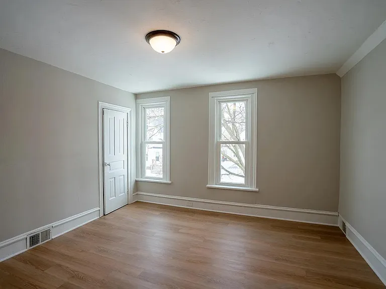 605 Pettibone Ave NW #2 — Photo 7