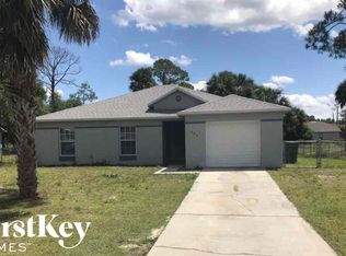455 Calhoun St, Labelle, FL 33935