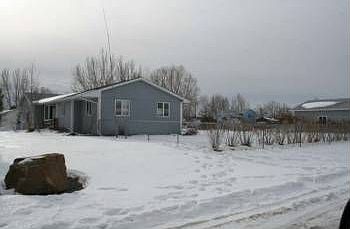 2nd image of 124 Honeysuckle St