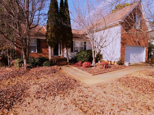 714 Thornbird Cir, Boiling Springs, SC 29316