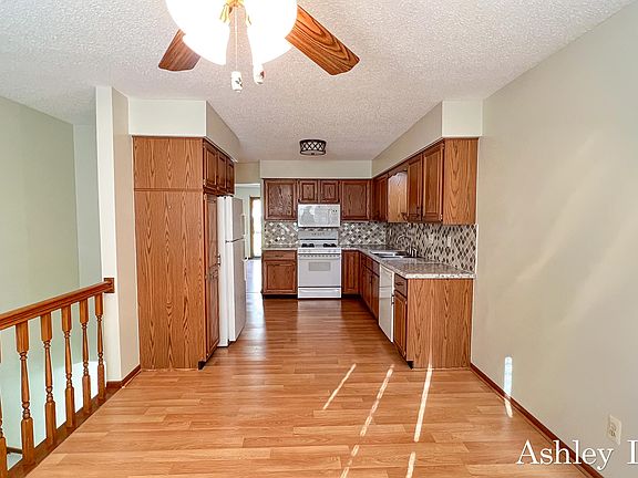 4th image of 260 Bona Vista Dr NW