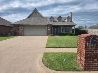 2204 E Princeton St, Broken Arrow, OK 74012