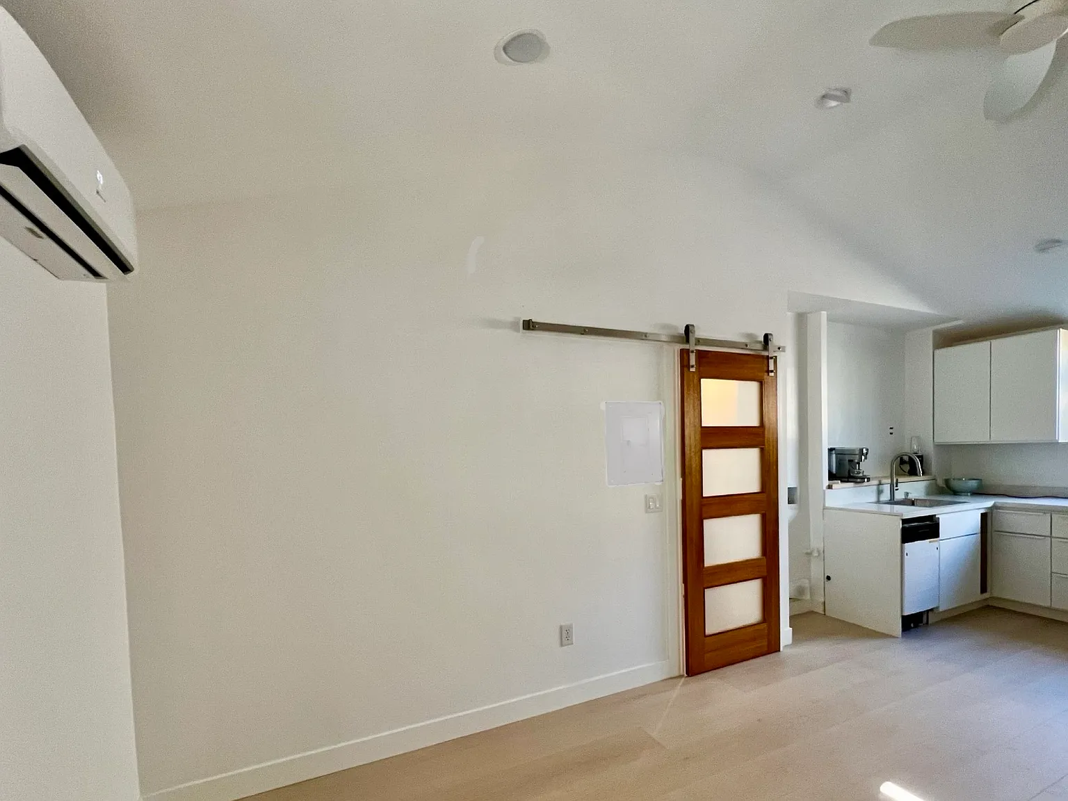 W 10th St, Azusa — Photo 3