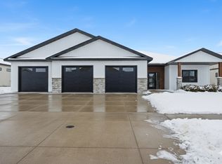 109 Annies Way, Mapleton, ND 58059