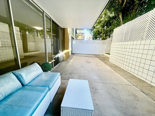 Occidental Towers Apartments — Photo 162