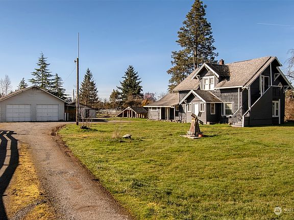 2nd image of 10405 34th Avenue E