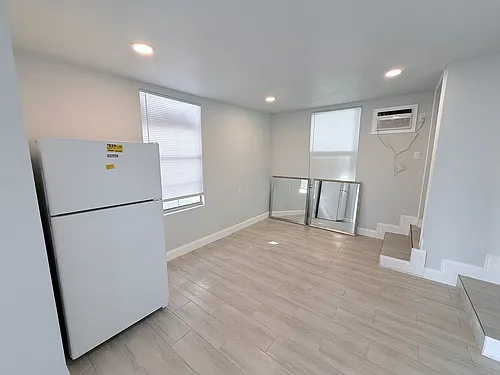 Floor plan B