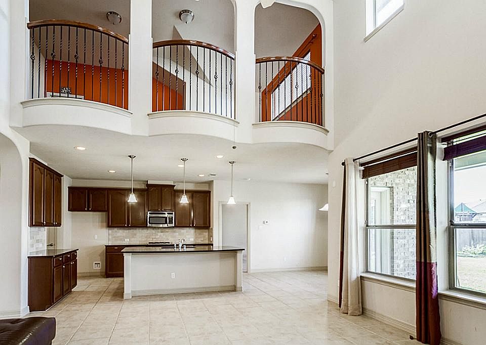 2nd image of 16623 Orchid Mist Dr