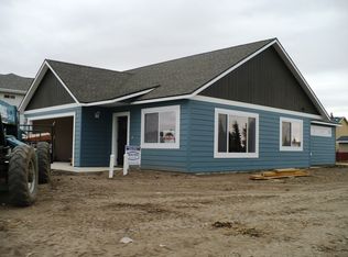 10 6th St SW, Tioga, ND 58852