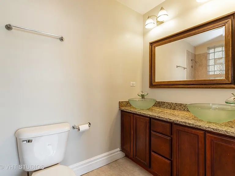 4847 S Vincennes Ave #207 — Photo 7
