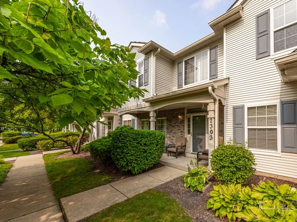 2303 Reflections Dr #2303, Aurora, IL 60502