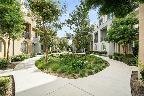 4th image of 2325 Verano Way