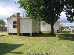 415 4th St, Luray, VA 22835