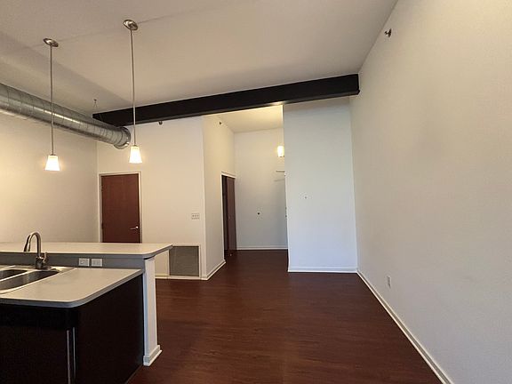 4th image of 21 W North St APT 102