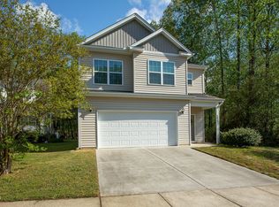1817 Heisser Ln, Fuquay Varina, NC 27526