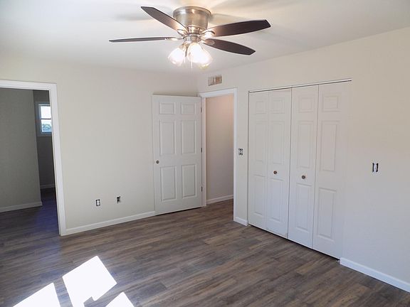 4th image of 755 Mineral Springs Ave