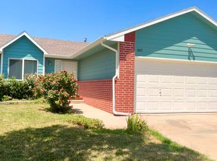2117 S Rogers Cir, Wichita, KS 67235