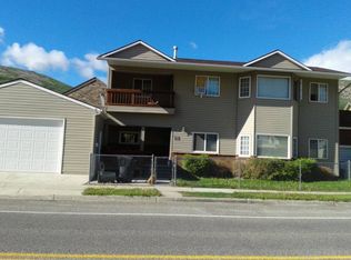 215 W 4th St, Anaconda, MT 59711