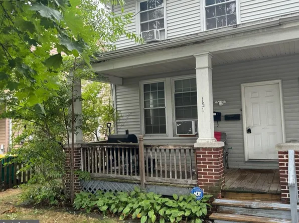 151 E Columbia Rd, Enola, PA 17025