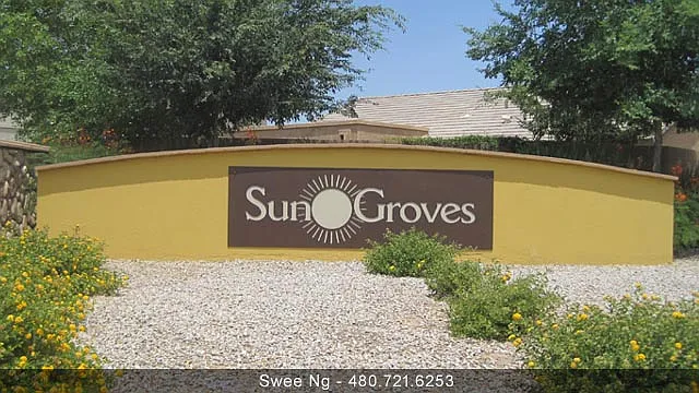 4630 E Torrey Pines Ln — Photo 14