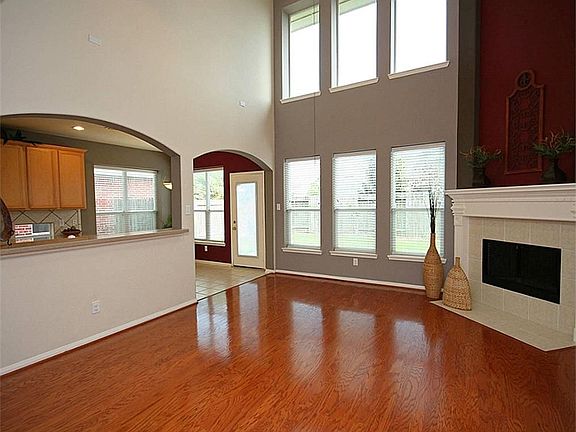 4th image of 1023 Jasons Bend Dr