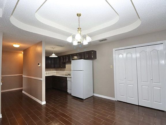 2nd image of 506 Shiloh Dr APT 15