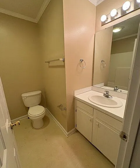 3987 Sterling Pointe Dr — Photo 10