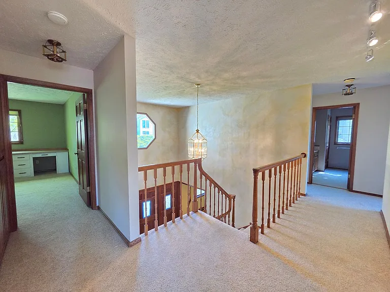 7706 E Woodview Dr — Photo 17
