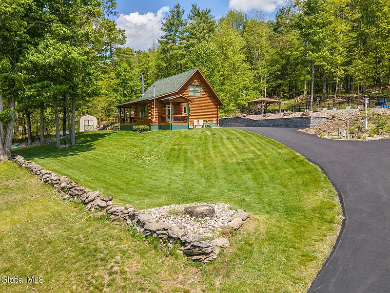 5th image of 396 E Lake Road