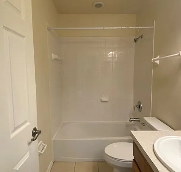 3701 45th Terrace W Lakeside Vlg #102 — Photo 15