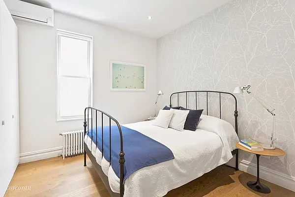 Sold by Corcoran | media 27