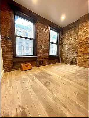 Rented by Nolita Group | media 11
