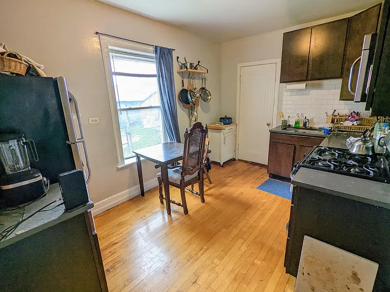 1948 1/2 N Spaulding Ave #2A — Photo 14