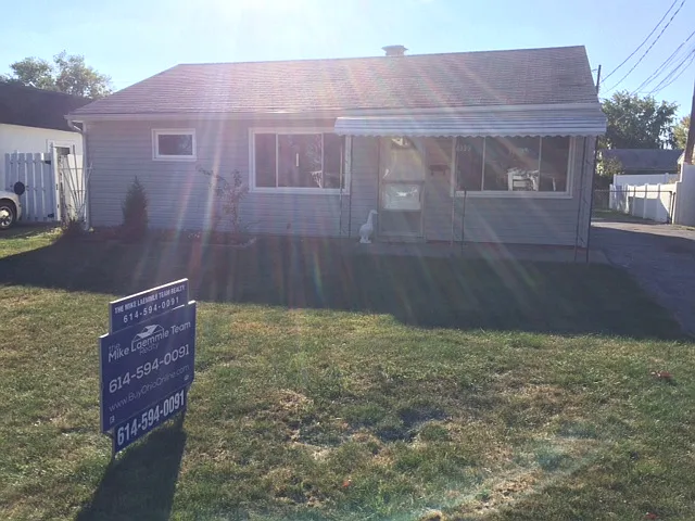 4339 Robin St photo 1