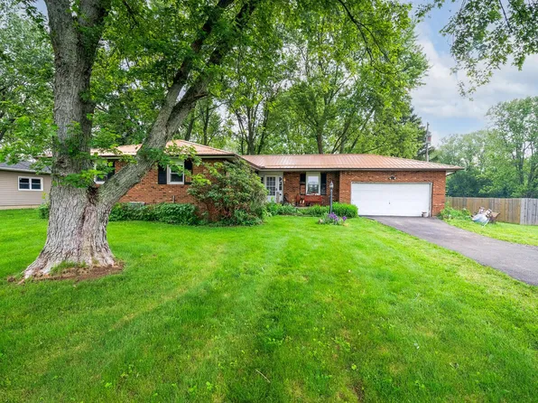 4019 Mink St SW, Pataskala, OH 43062