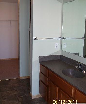 5th image of 150 E Burnsville Pkwy APT 406