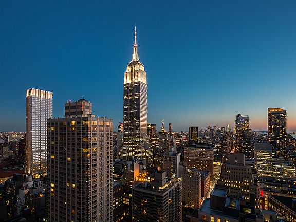 2nd image of 100 W 39th St #Penthouse-