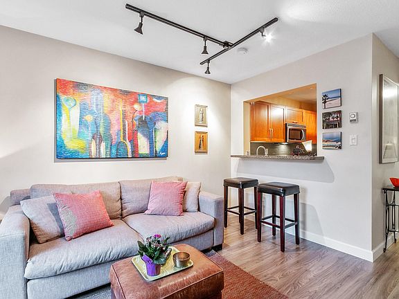 2nd image of 628 W 13th Ave #105