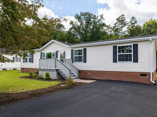 1608 Taylor St, Radford, VA 24141