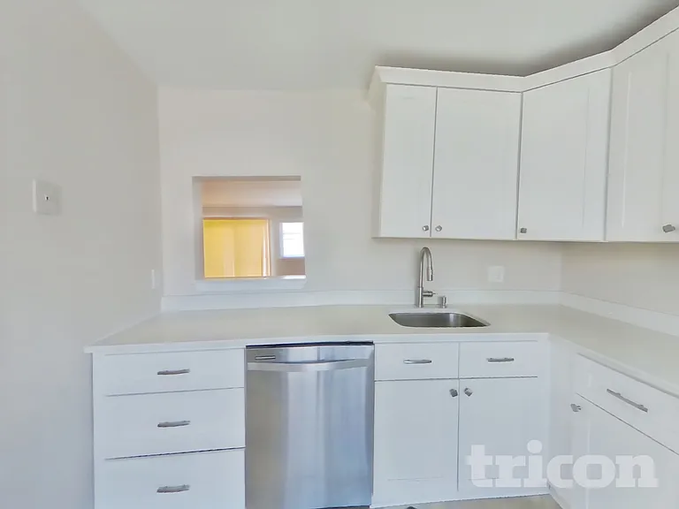 50 Hamlet Dr — Photo 3