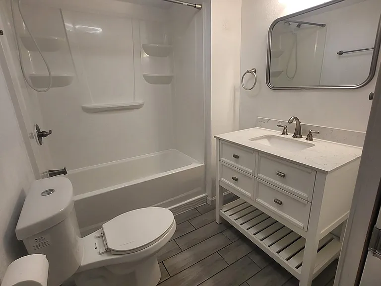4040 S Barker Rd #2 — Photo 9