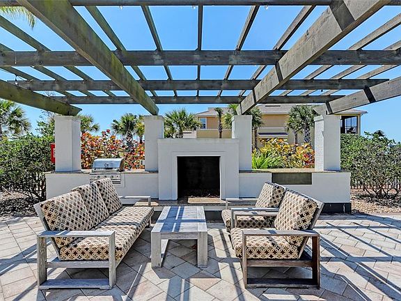 4th image of 1121 RIVERSCAPE STREET #1121