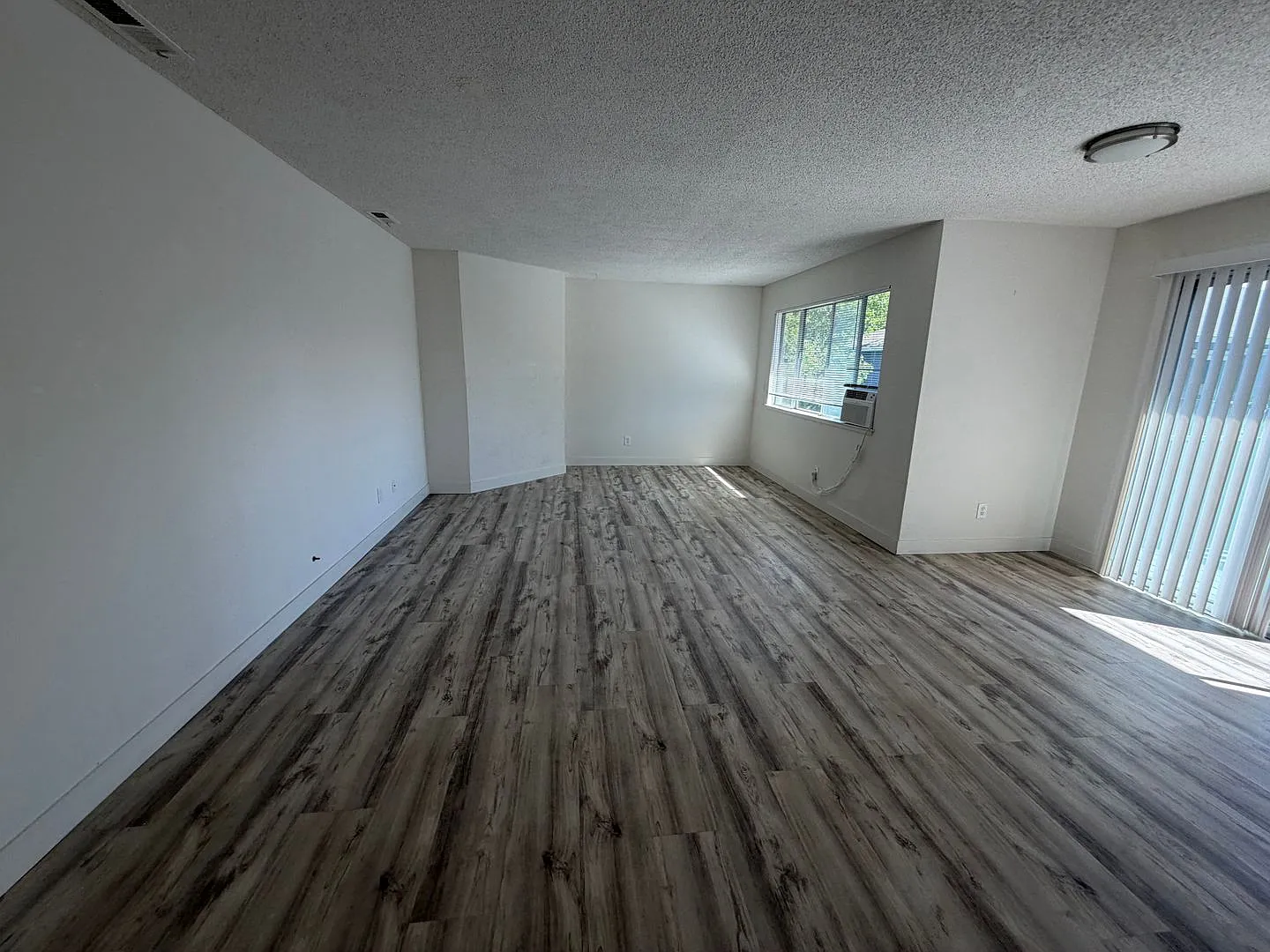 3075 Berrum Pl — Photo 3
