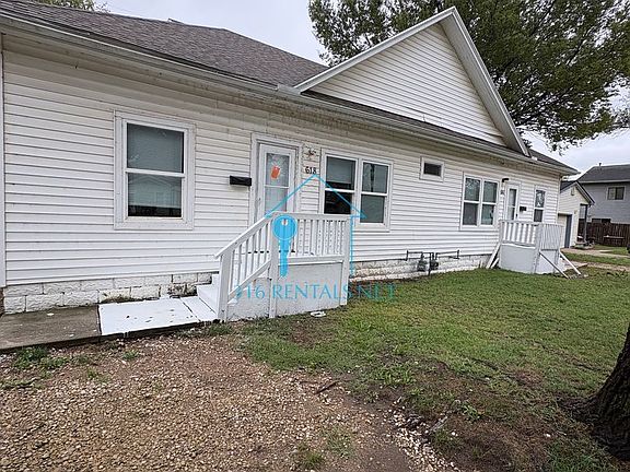 2nd image of 616 N Edwards Ave #618