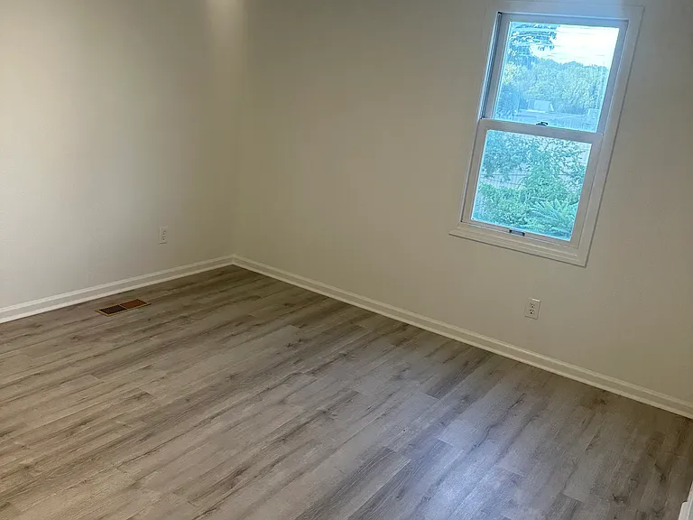 677 Hope St #2B — Photo 5