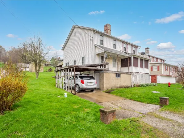 16 Fishpot Rd, Vestaburg, PA 15368