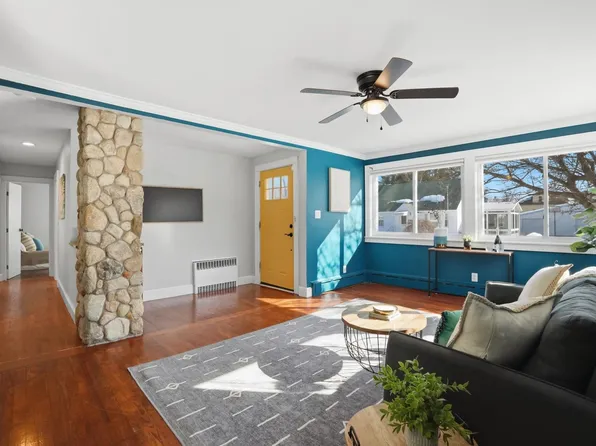 224 Reed Street, Manchester, NH 03102