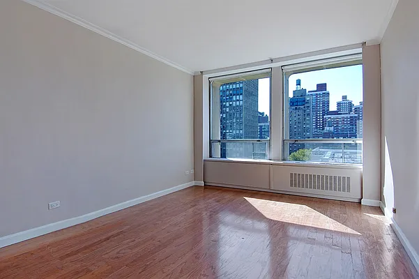 Rented by Corcoran | media 15