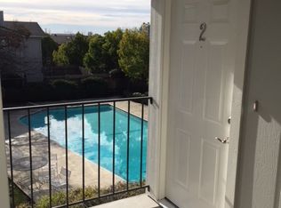 900 Jamieson Ct APT 2, Redding, CA 96003