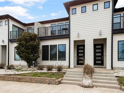 402 SW C St, Bentonville, AR, 72712